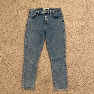 Abercrombie & Fitch Curve Love, Ankle Jean High Rise